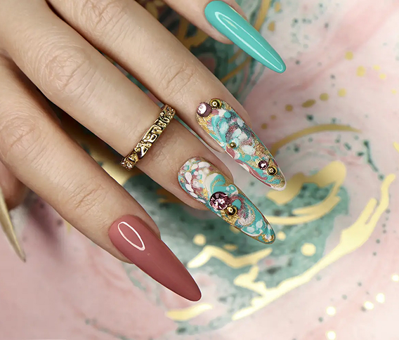 nail service 4